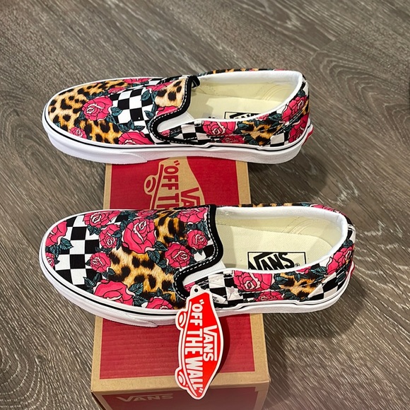 Vans Classic Slip-On (Rose & Animal Checkerboard) New ❤️ - Picture 9 of 15